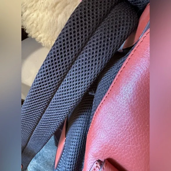 Coach Hudson Leather Backpack - Picture 13 of 16